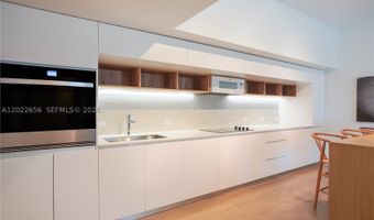 10250 Collins Ave 412, Bal Harbour, FL 33154