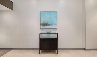 4141 N HENDERSON Rd 702, Arlington, VA 22203