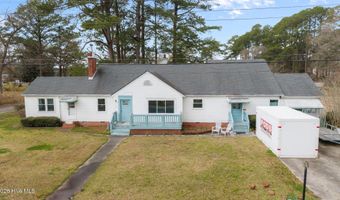 225 N 6th St, Aurora, NC 27806