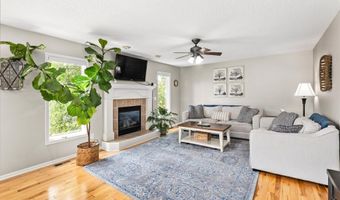 2413 SW 36th St, Ankeny, IA 50023