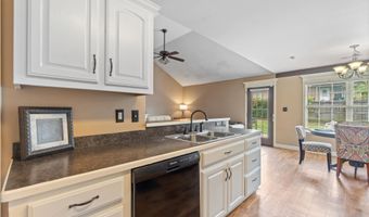 1641 White Oak Cir, Benton, AR 72019
