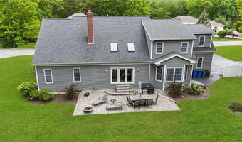 10 Lantern Brook Dr, Lincoln, RI 02865
