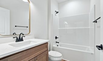 9009 Stonewall Rd, Appomattox, VA 24522