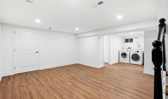 5605 WOOD Way, Bethesda, MD 20816