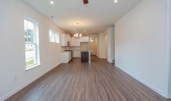 10299 SZALAY Ln, Ashland, VA 23005