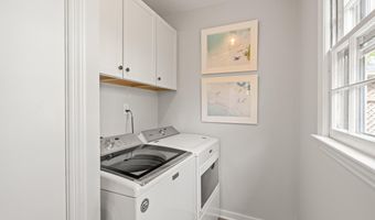 104 Lake Dr, Allenhurst, NJ 07711