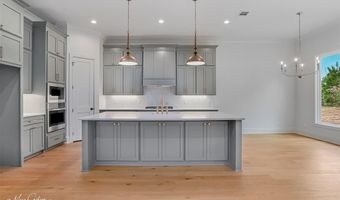 192 St Andrews Ln, Benton, LA 71006