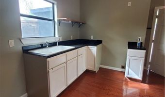 607 S 9th St, Alamo, TX 78516