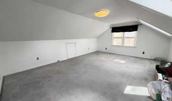 123 Fifteenth St, Bangor, ME 04401