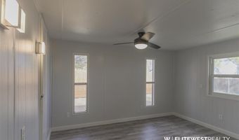 23 3rd Ave W, Deaver, WY 82421