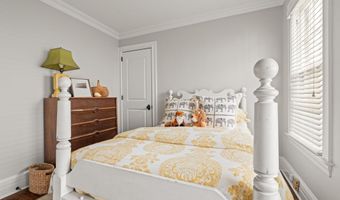 104 Lake Dr, Allenhurst, NJ 07711