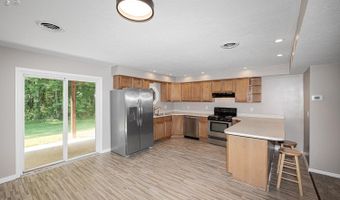 48903 N Ridge Rd, Amherst, OH 44001