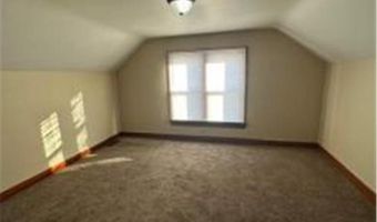 905 9th Ave SW, Austin, MN 55912