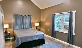 185 Maple Ave, Andover, OH 44003