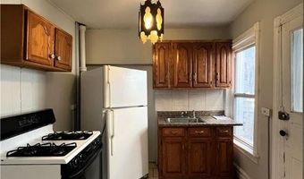 622 N Silk St, Allentown, PA 18102