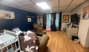 631 W Walnut St, Albion, NE 68620