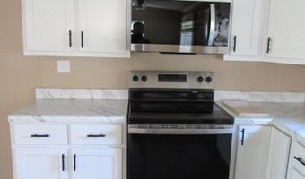 1102 Poplar St, Amory, MS 38821
