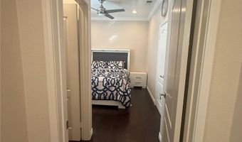 8200 E Brookdale Ln, Anaheim, CA 92807