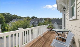 50 Kettle Point Ave 50, East Providence, RI 02914