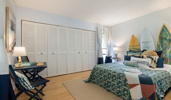350 Kaelepulu Dr 401, Kailua, HI 96734