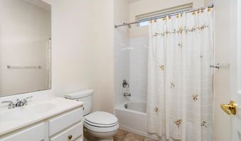 10 POWDERHORN Way, Allentown, NJ 08501