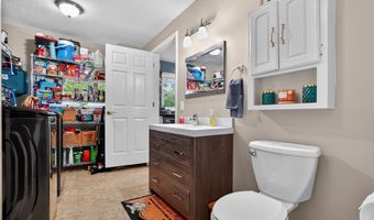554 E River View Dr, Austinburg, OH 44010