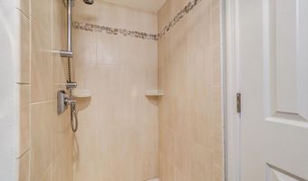 5902 MOUNT EAGLE Dr 1501, Alexandria, VA 22303