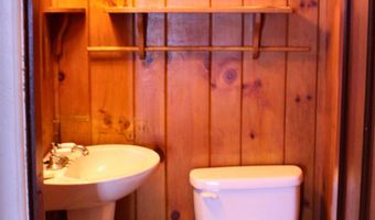 127 Main St, Cambridge, VT 05464