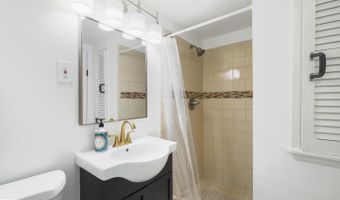 4409 ROMLON St #204, Beltsville, MD 20705