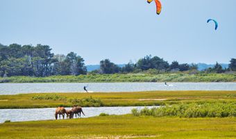 12253 Hidden Bay Dr Unit 2, Berlin, MD 21811