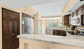 1720 N 150th St, Basehor, KS 66007