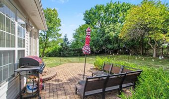 2225 Green Valley Ct, Ann Arbor, MI 48103