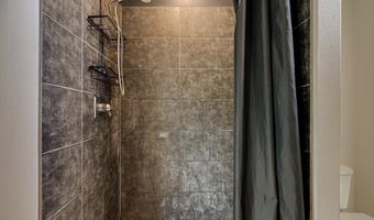 192 STUART FIELD Ln, Ariel, WA 98603