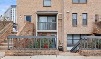 4 DUDLEY Ct, Bethesda, MD 20814