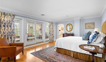 24 Brown And Howard Wharf 302, Newport, RI 02840