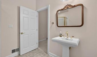 425 Courtney Rd, Addison Twp., MI 48367