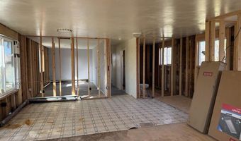 6 Corbett Rd, Cody, WY 82414