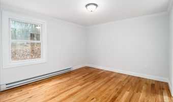 27 Long Meadow Ln, Bethel, CT 06801