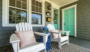 155 Oakdale Rd, North Kingstown, RI 02852
