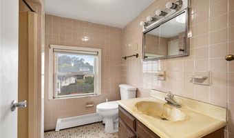 1745 Diamond Hill Rd, Cumberland, RI 02864