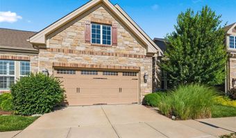 519 Triton Way Dr, Ballwin, MO 63011