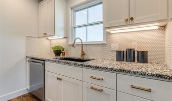 5908 Coldspring Ln, Bartlesville, OK 74006