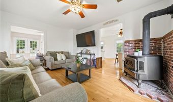 825 Victory Hwy, Burrillville, RI 02839