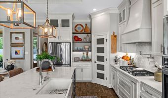 516 Linden Cir, Benton, LA 71006