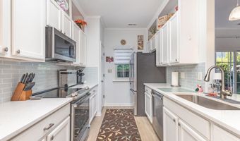 200 Storemont Way, Apex, NC 27539