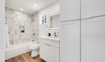 1669 Hoonanea St, Kihei, HI 96753