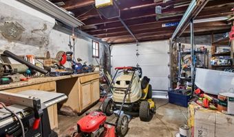 211 Wawayanda Rd, Alloway, NJ 07422