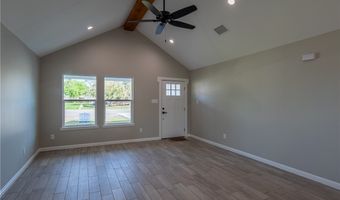 1047 N King St, Alice, TX 78332