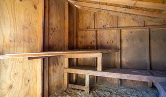 Raz Road lot 102, Ash Fork, AZ 86046