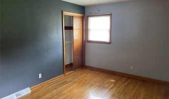 112 Benton St, Austintown, OH 44515